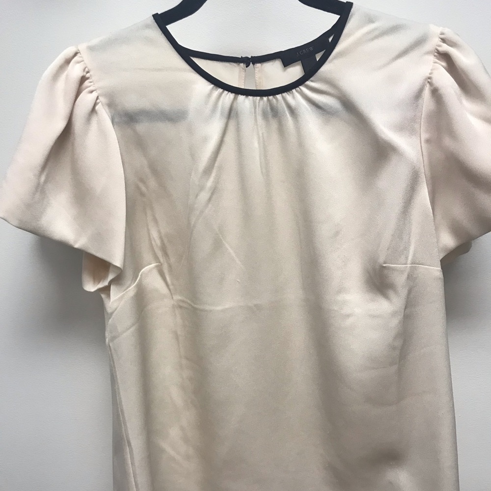 JCrew short sleeve flutter blouse black neck trim